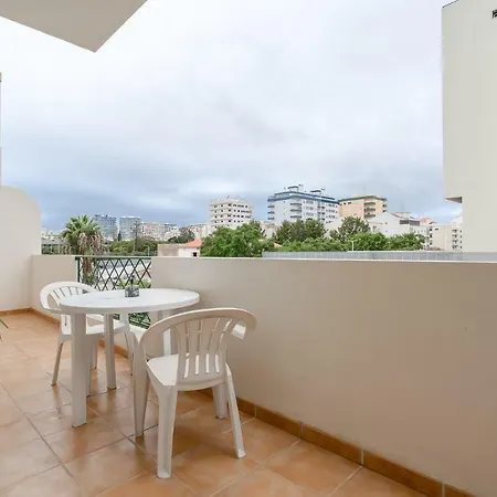 Cozy Center דירה